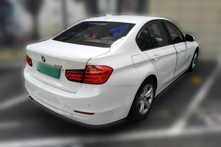 Used BMW 3 Series 2014 320i Sport Edition Rear Right 45 Deg