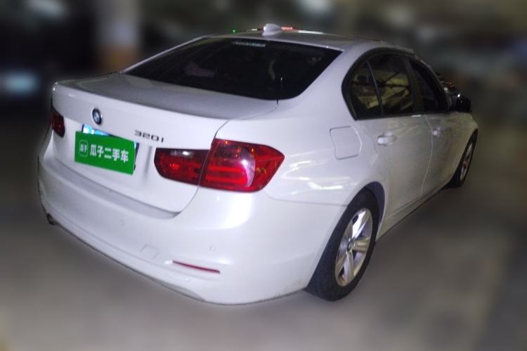 Used BMW 3 Series 2014 320i Active Edition Rear Right 45 Deg