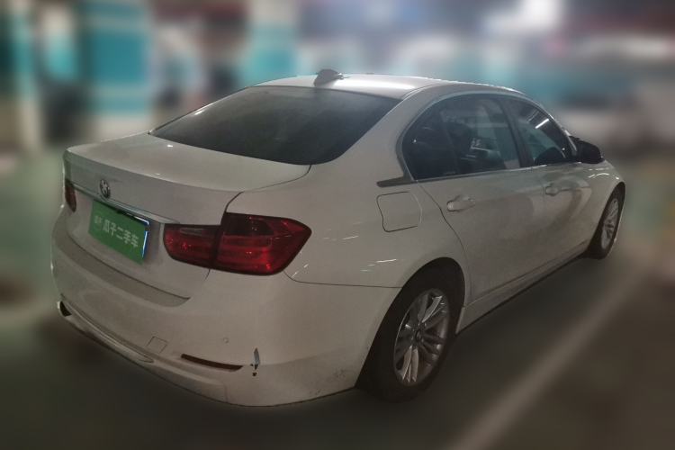 Used BMW 3 Series 2014 320Li Fashion Model Rear Right 45 Deg