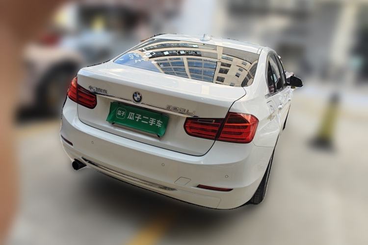 Used BMW 3 Series 2014 320Li Fashion Model Rear Right 45 Deg