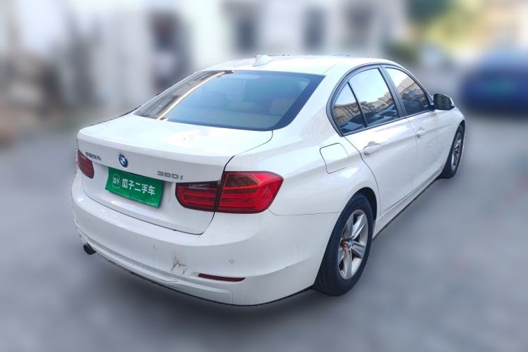 Used BMW 3 Series 2014 320i Sport Edition Rear Right 45 Deg