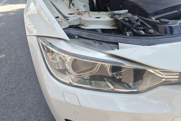 Used BMW 3 Series 2014 328Li Fashion Model Right Front Headlight