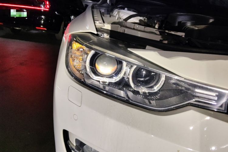 Used BMW 3 Series 2014 320Li Fashion Model Right Front Headlight