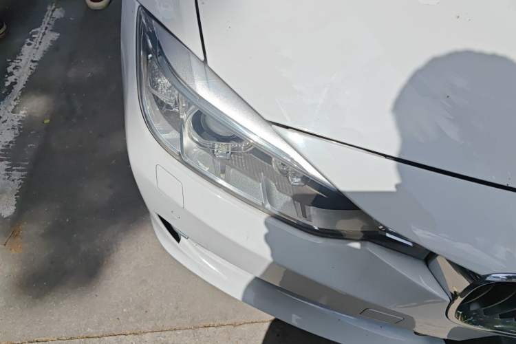 Used BMW 3 Series 2014 320Li Fashion Model Right Front Headlight