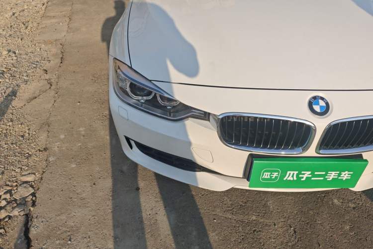 Used BMW 3 Series 2014 320i Sport Edition Right Front Headlight