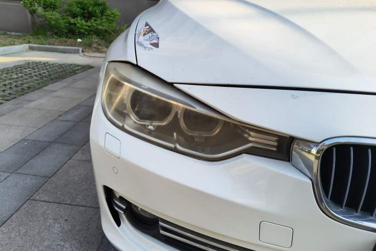 Used BMW 3 Series 2014 320Li Luxury Design Package Right Front Headlight