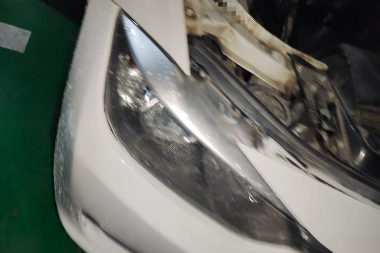 Used BMW 3 Series 2014 320i Active Edition Right Front Headlight