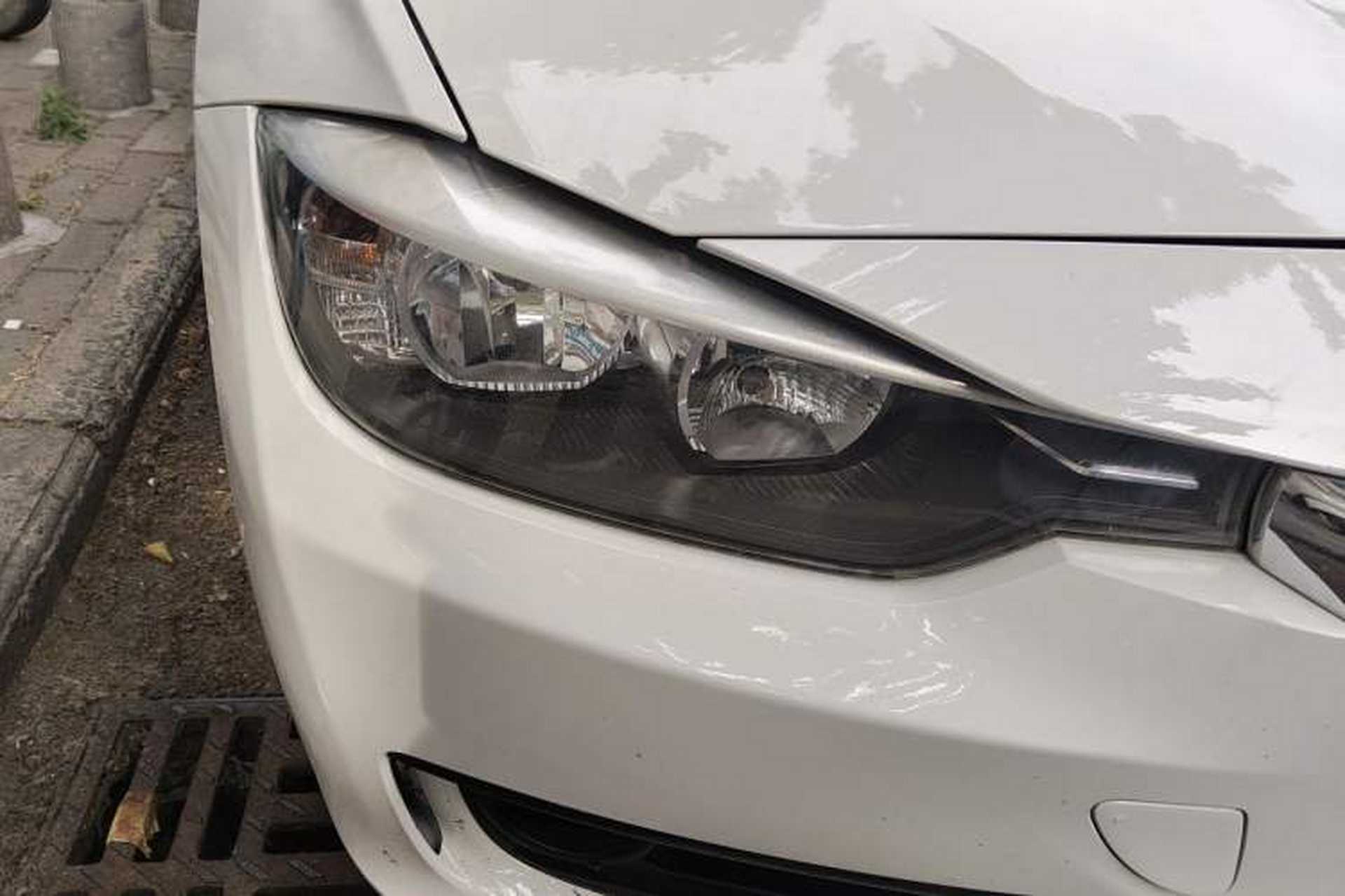 Used BMW 3 Series 2014 320i Sport Edition Right Front Headlight