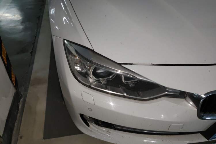 Used BMW 3 Series 2014 320Li Fashion Model Right Front Headlight