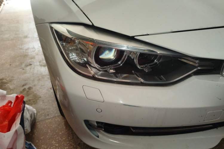 Used BMW 3 Series 2014 320Li Fashion Model Right Front Headlight