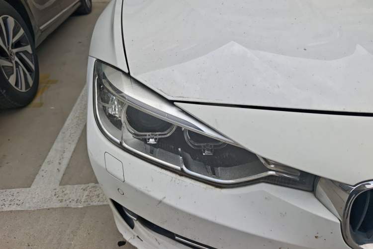 Used BMW 3 Series 2014 320Li Fashion Model Right Front Headlight