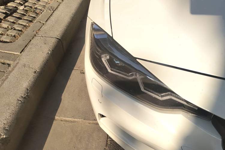 Used BMW 3 Series 2014 328i M Sport Edition Right Front Headlight