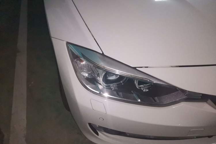 Used BMW 3 Series 2014 320Li Fashion Model Right Front Headlight
