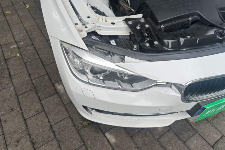 Used BMW 3 Series 2014 320Li Fashion Model Right Front Headlight