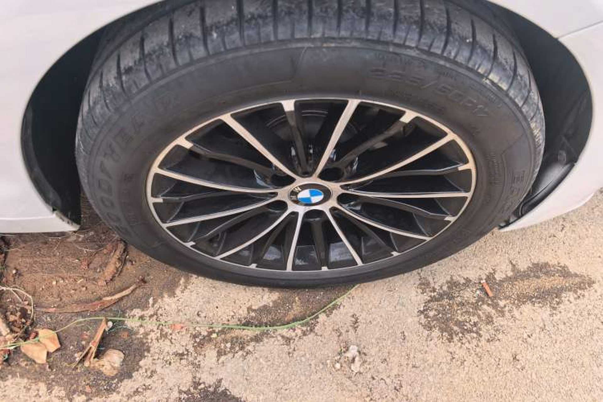 Used BMW 3 Series 2014 328Li xDrive Luxury Design Package Right Front Wheel Hub