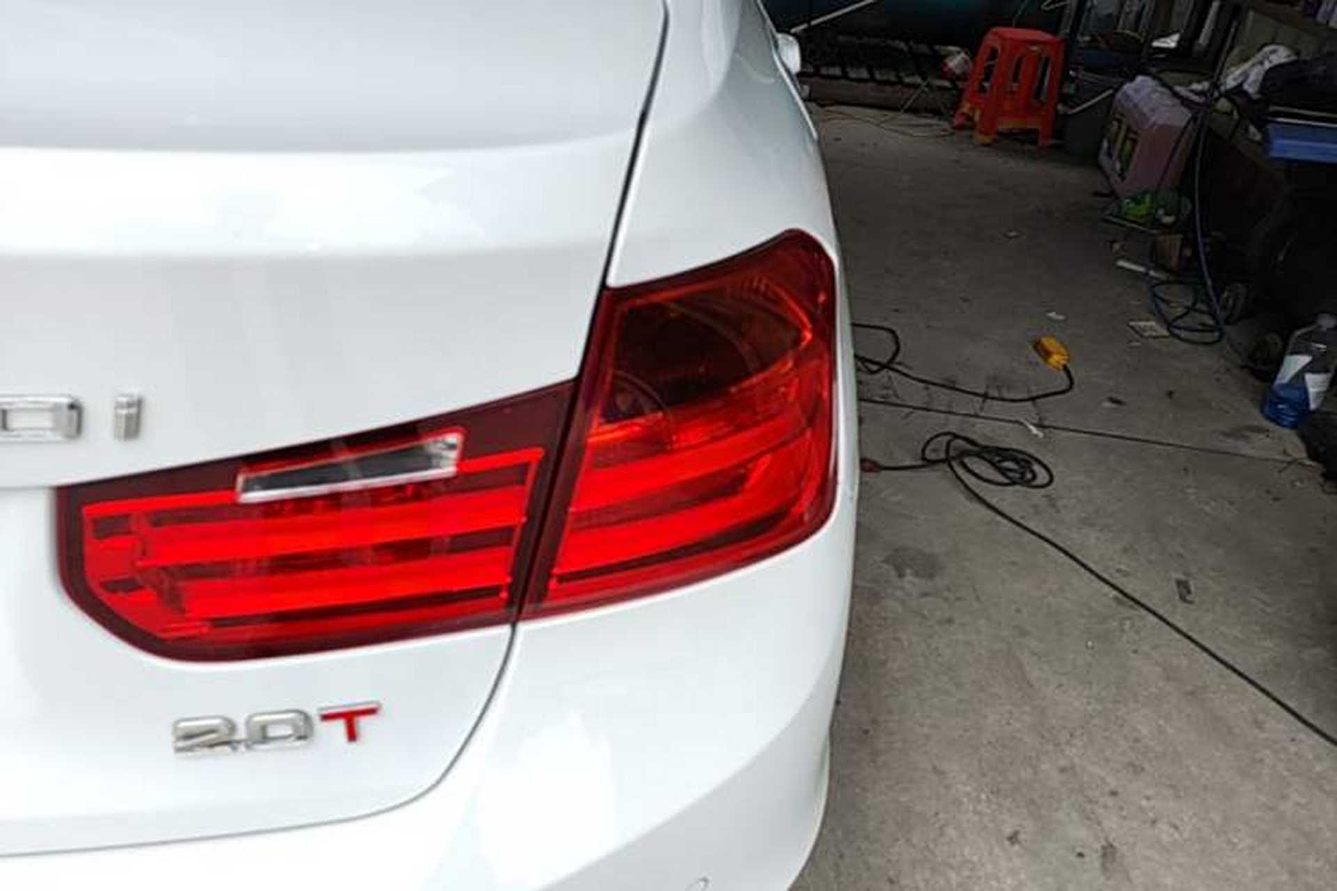 Used BMW 3 Series 2014 320i Sport Edition Right Rear Taillight