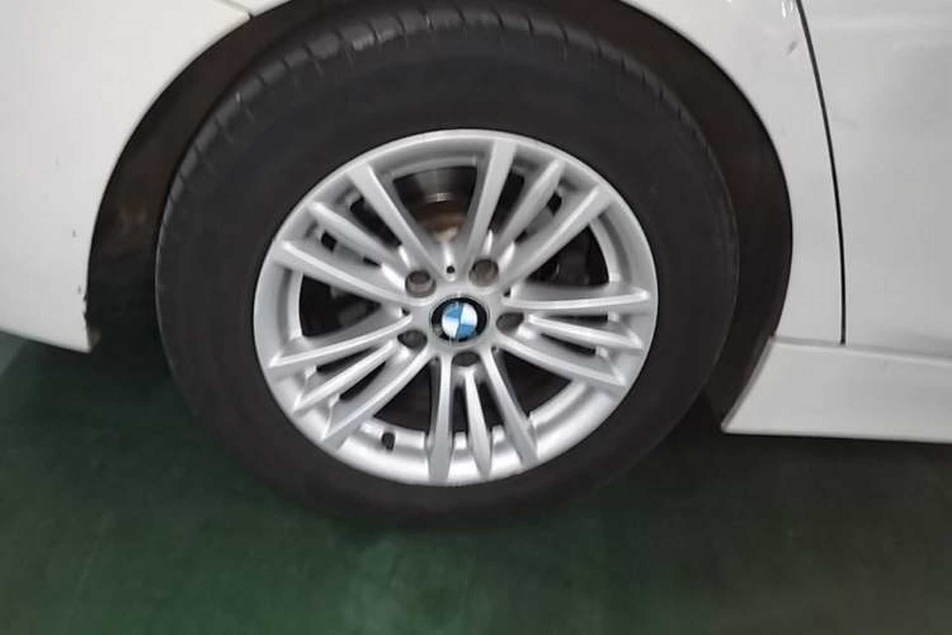 Used BMW 3 Series 2014 320Li Fashion Model Right Rear Wheel Hub