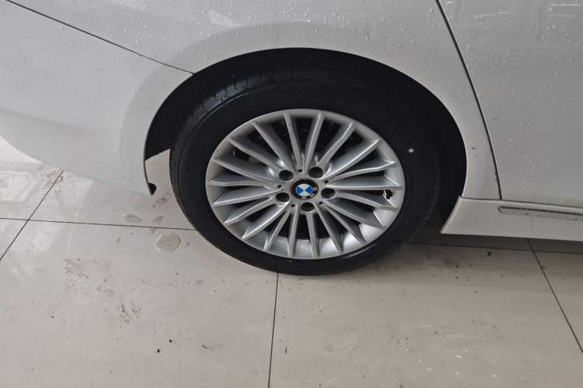 Used BMW 3 Series 2014 320Li Luxury Design Package Right Rear Wheel Hub