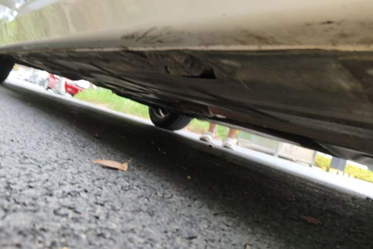 Used BMW 3 Series 2014 320Li Fashion Model Right Side Sill