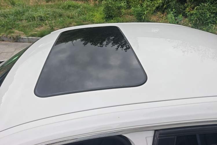 Used BMW 3 Series 2014 320Li Fashion Model Roof