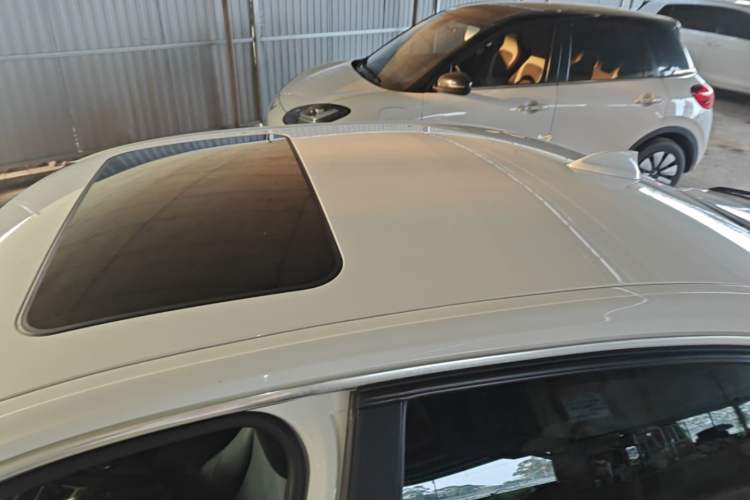 Used BMW 3 Series 2014 320Li Fashion Model Roof