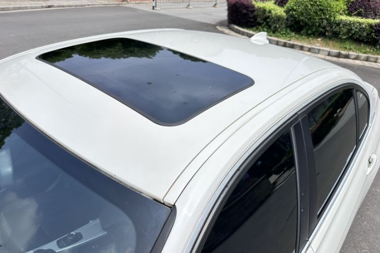 Used BMW 3 Series 2014 320Li Fashion Model Roof