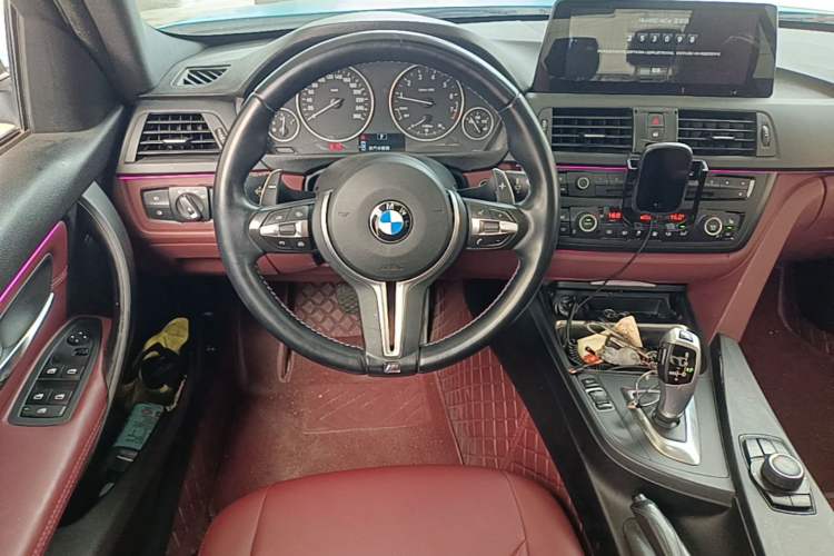 Used BMW 3 Series 2014 320i Sport Edition Steering Wheel