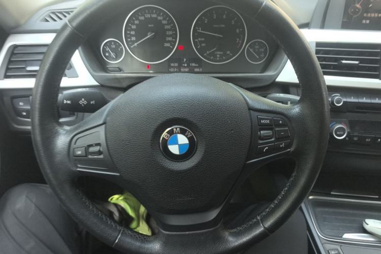 Used BMW 3 Series 2014 320Li Fashion Model Steering Wheel