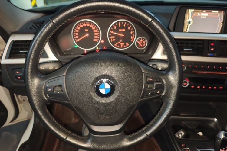 Used BMW 3 Series 2014 320Li Fashion Model Steering Wheel