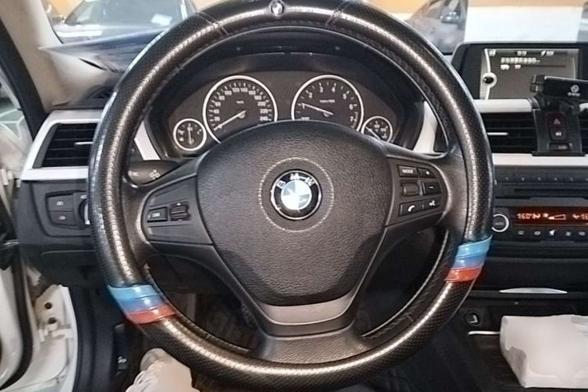 Used BMW 3 Series 2014 320Li Fashion Model Steering Wheel