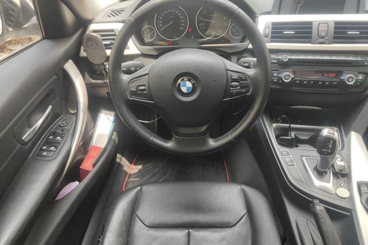 Used BMW 3 Series 2014 320i Sport Edition Steering Wheel