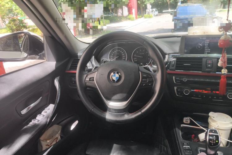 Used BMW 3 Series 2014 320i Sport Design Package Steering Wheel