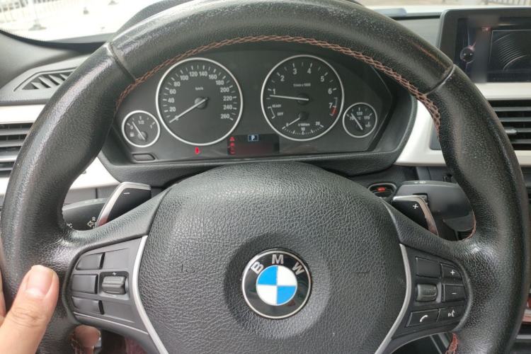 Used BMW 3 Series 2014 320i Sport Edition Steering Wheel