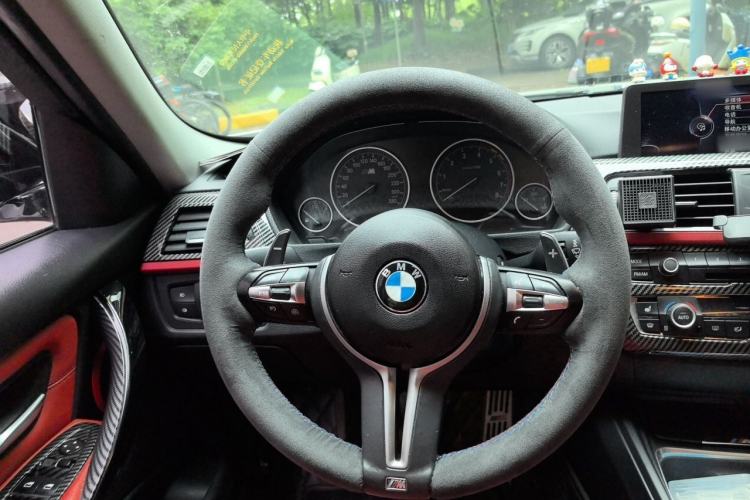 Used BMW 3 Series 2014 320i Sport Design Package Steering Wheel
