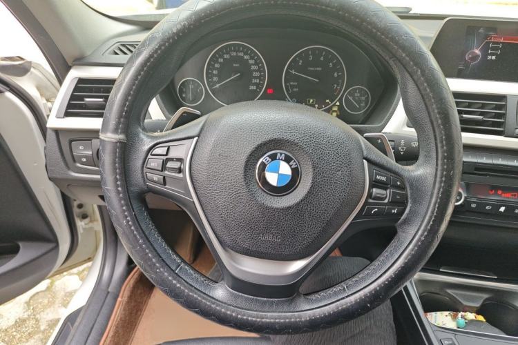 Used BMW 3 Series 2014 328Li xDrive Fashion Design Package Steering Wheel
