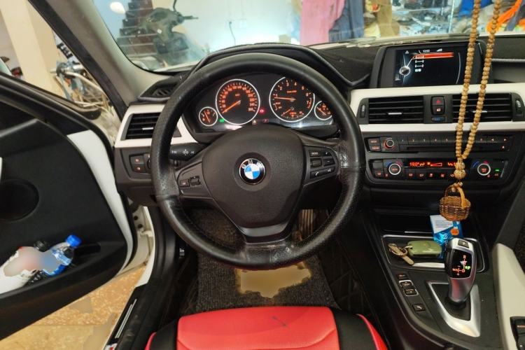 Used BMW 3 Series 2014 320Li Fashion Model Steering Wheel