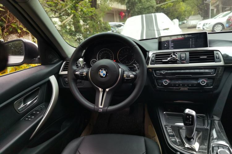 Used BMW 3 Series 2014 320Li Fashion Model Steering Wheel