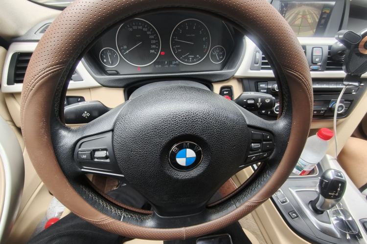 Used BMW 3 Series 2014 320Li Fashion Model Steering Wheel