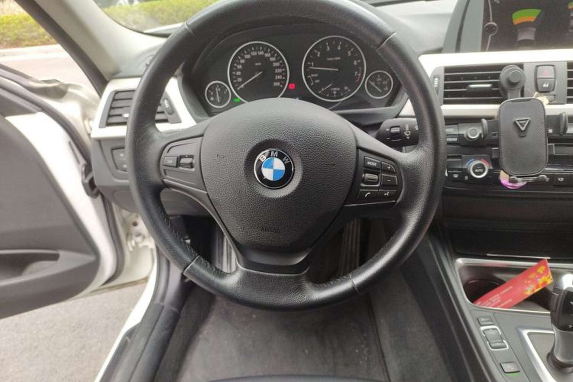 Used BMW 3 Series 2014 320Li Fashion Model Steering Wheel