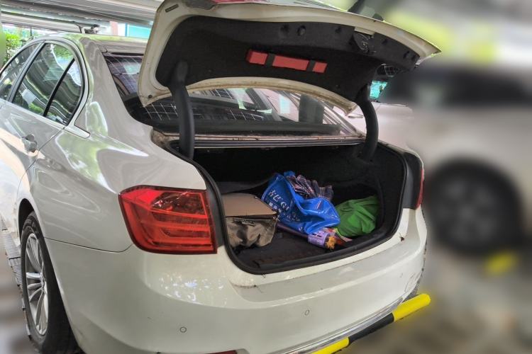 Used BMW 3 Series 2014 320Li Fashion Model Trunk