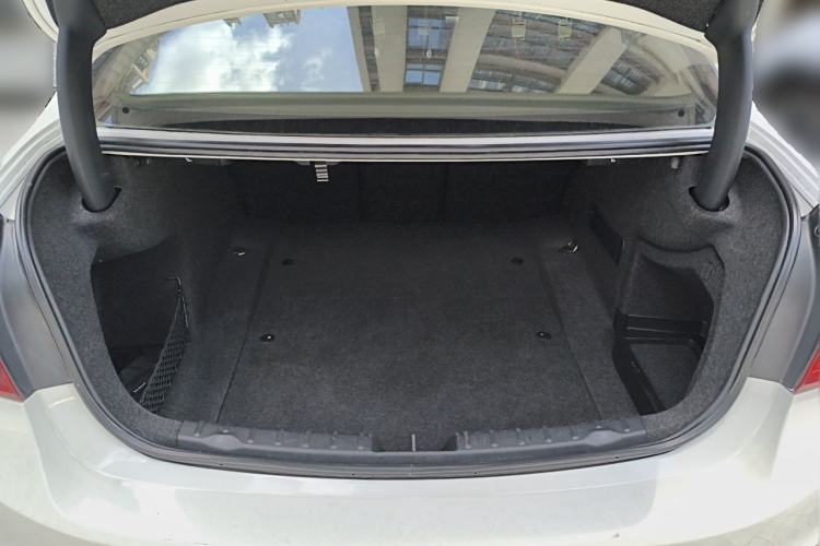 Used BMW 3 Series 2014 328i xDrive Sport Design Package Trunk