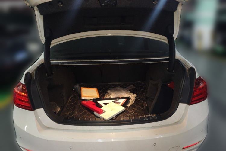 Used BMW 3 Series 2014 320Li Fashion Model Trunk