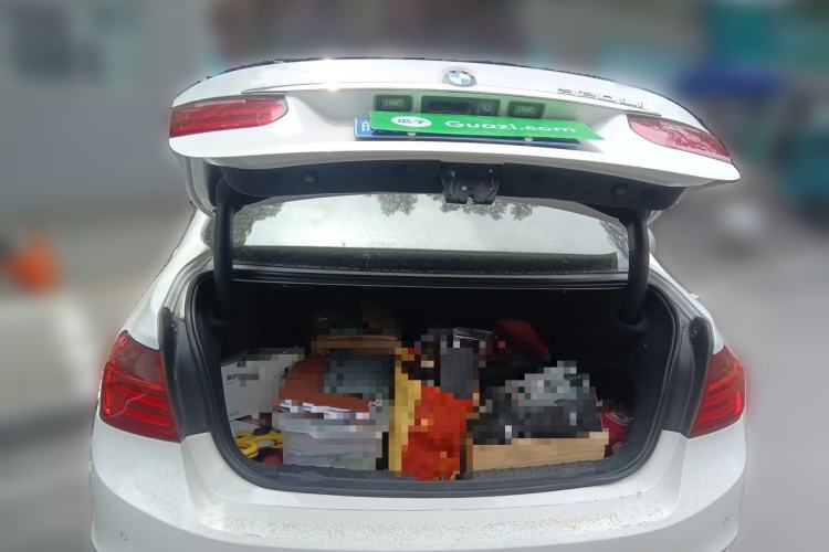 Used BMW 3 Series 2014 320Li Luxury Design Package Trunk