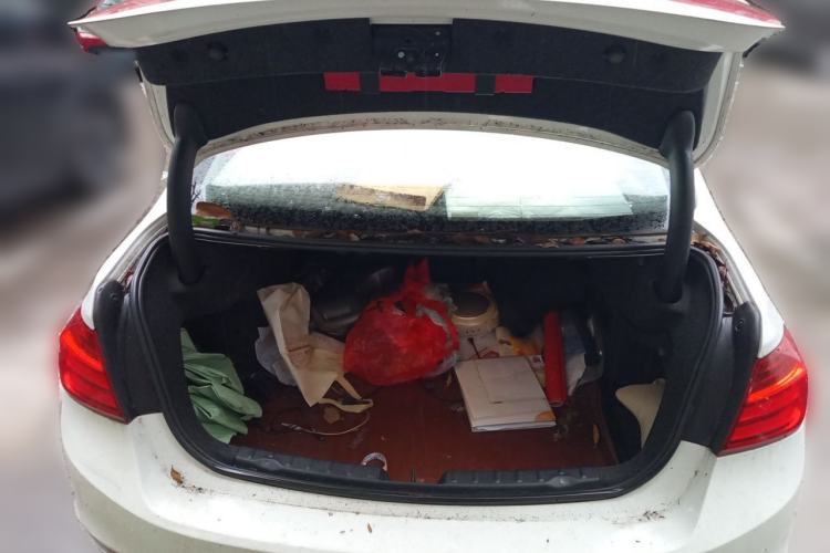 Used BMW 3 Series 2014 320Li Fashion Model Trunk
