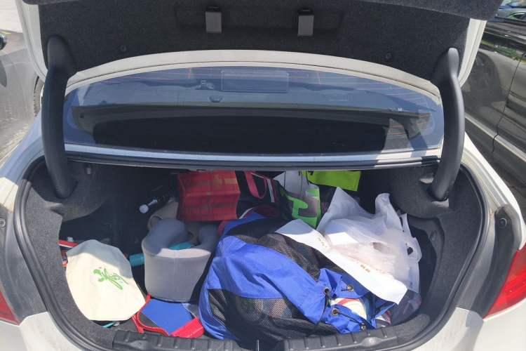 Used BMW 3 Series 2014 320Li Fashion Model Trunk