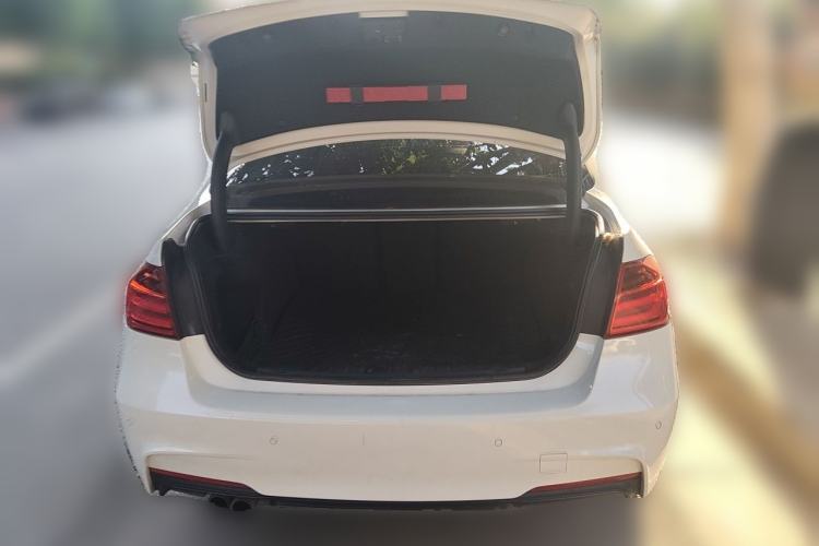 Used BMW 3 Series 2014 328i M Sport Edition Trunk