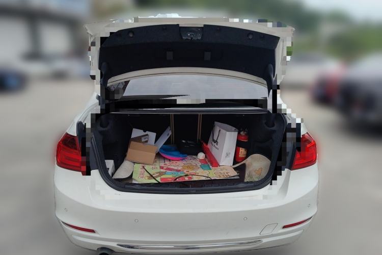 Used BMW 3 Series 2014 320Li Fashion Model Trunk