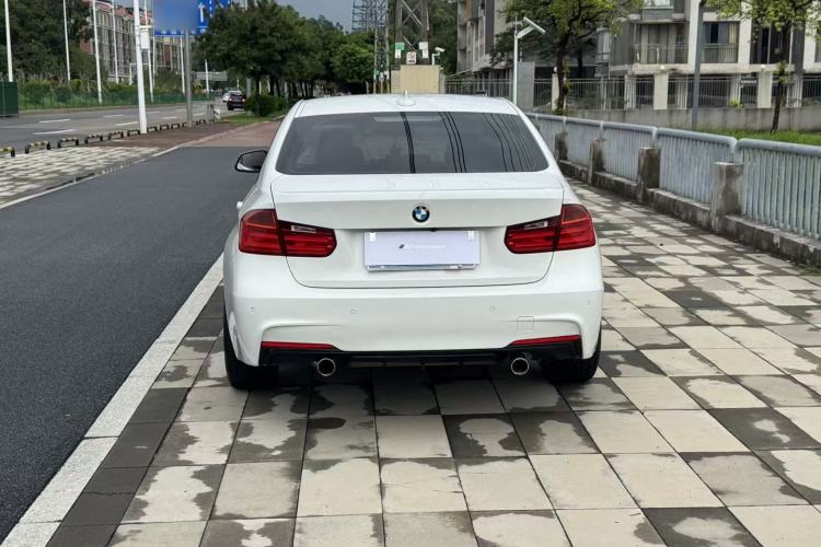 Used BMW 3 Series 2014 320i Sport Edition Trunk