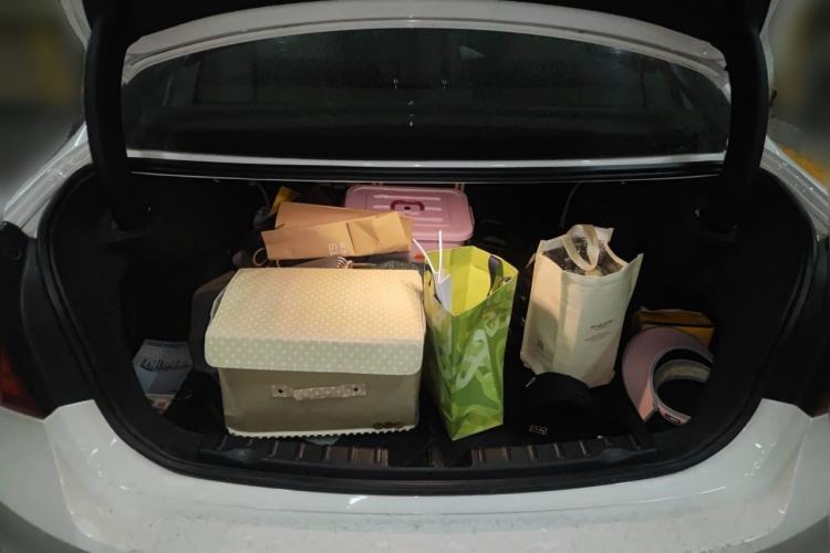 Used BMW 3 Series 2014 320Li Fashion Model Trunk