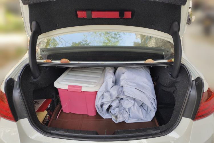 Used BMW 3 Series 2014 320Li Fashion Design Package Trunk